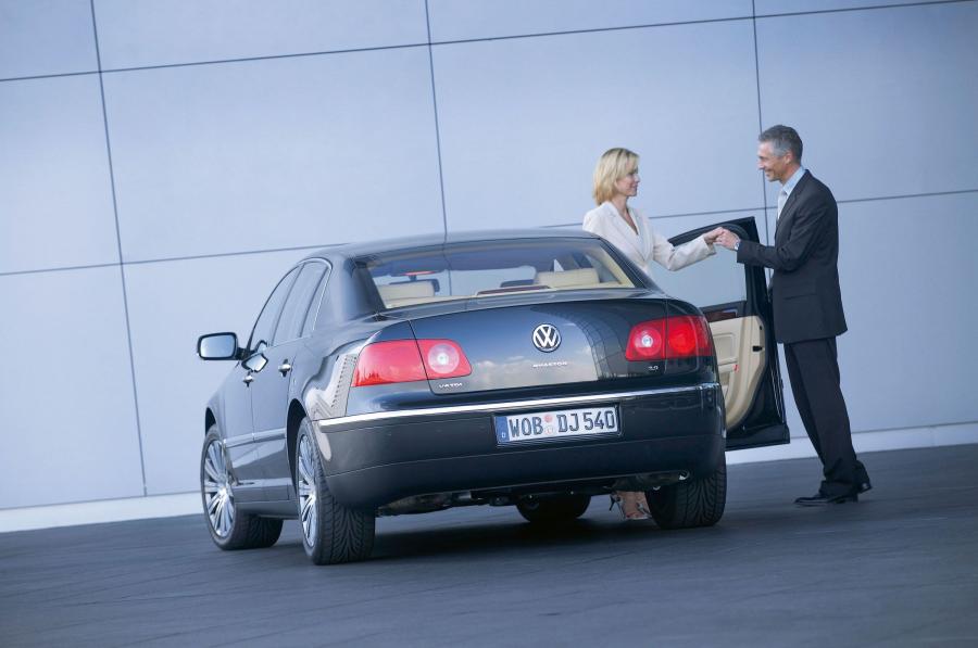  Volkswagen Phaeton 2003 года  (фото 64 из 82)